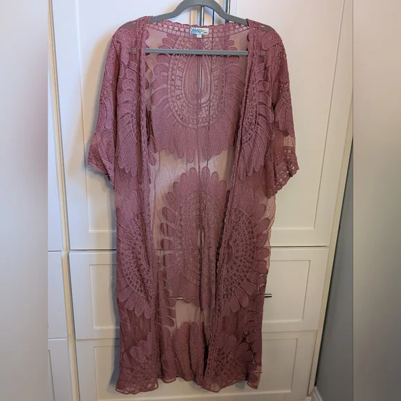 Pink Lace Duster - Picture 1 of 3